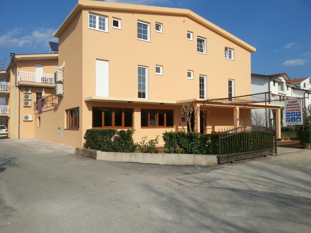 Pansion Turudic Hotel Međugorje Buitenkant foto
