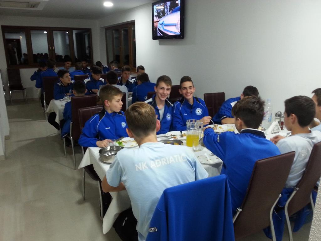 Pansion Turudic Hotel Međugorje Buitenkant foto